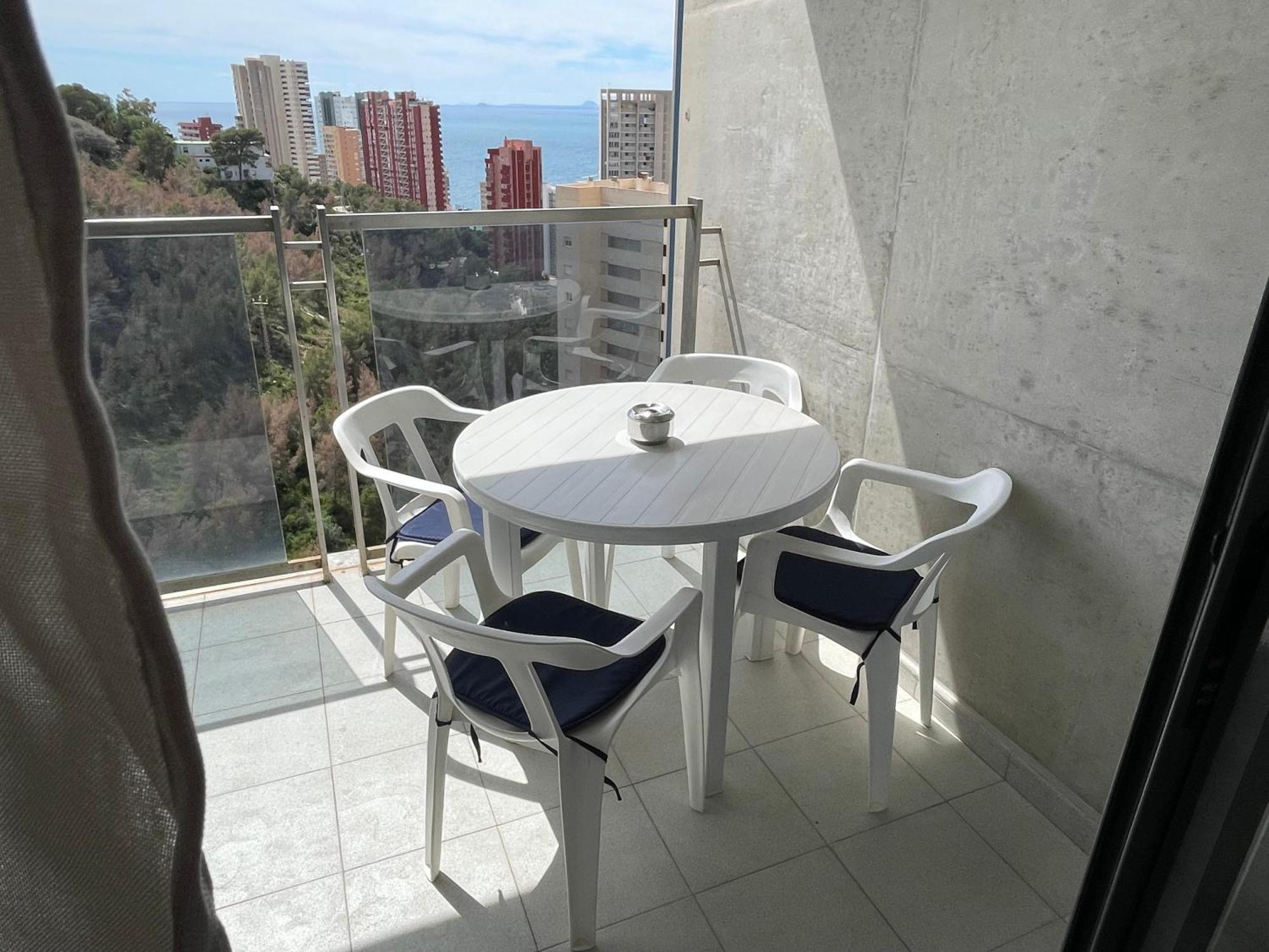 Appartamento Con Vistas Y Bien Ubicado Renovado *